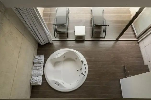 Superior Tek Büyük Yataklı Oda (Daikiri)