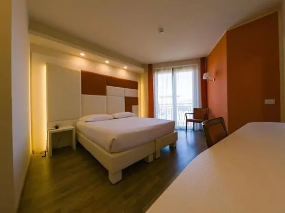 Standard Oda, Birden Çok Yatak, Sigara İçilmez