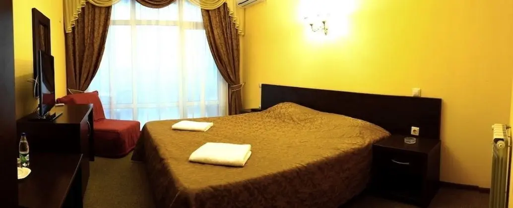 Standard Tek Büyük veya İki Ayrı Yataklı Oda