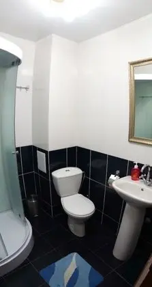 Standard Tek Büyük veya İki Ayrı Yataklı Oda