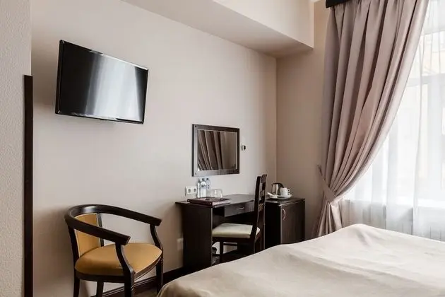 Standard Tek Büyük Yataklı Oda