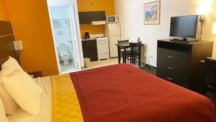 Oda, 1 En Büyük (King) Boy Yatak, Sigara İçilmez, Mutfak