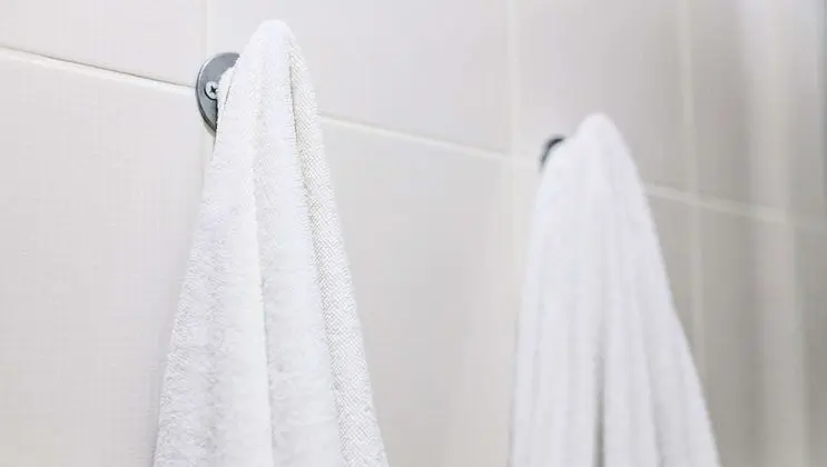 Oda, 2 Çift Kişilik Yatak, Sigara İçilebilir, Buzdolabı ve Mikrodalga (2 Double Beds Smoking)