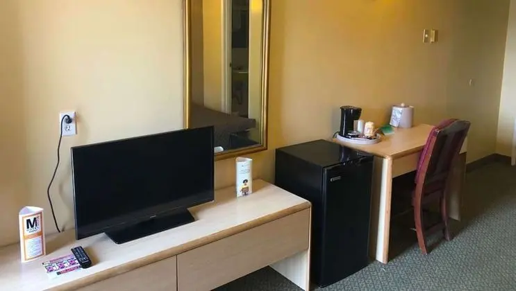 Süit, 2 Çift Kişilik Yatak, Sigara İçilmez