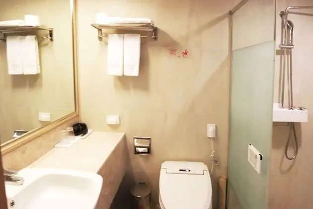Deluxe Üç Kişilik Oda