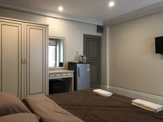 Standard Tek Büyük Yataklı Oda