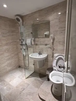 Standard Dört Kişilik Oda
