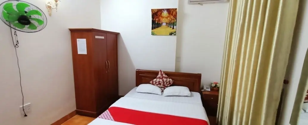 Standard Tek Büyük Yataklı Oda