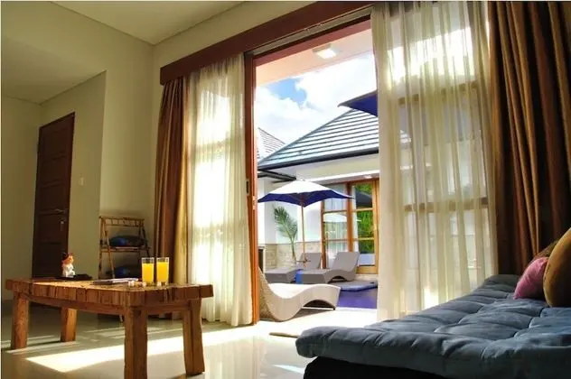 Villa, 5 Yatak Odası, Kişiye Özel Havuzlu