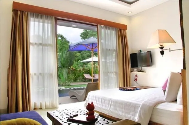 Villa, 5 Yatak Odası, Kişiye Özel Havuzlu