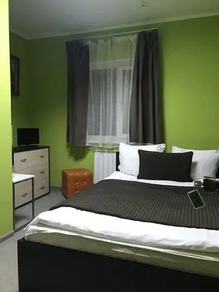 Economy Tek Büyük Yataklı Oda