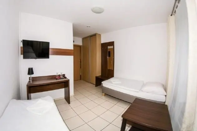 Tek Büyük veya İki Ayrı Yataklı Oda