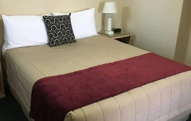 One Bedroom Spa