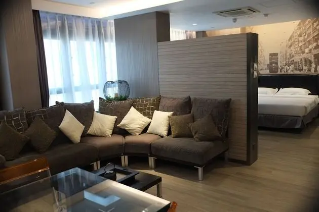 Executive Süit, 1 En Büyük (King) Boy Yatak, Kısmi Deniz Manzaralı