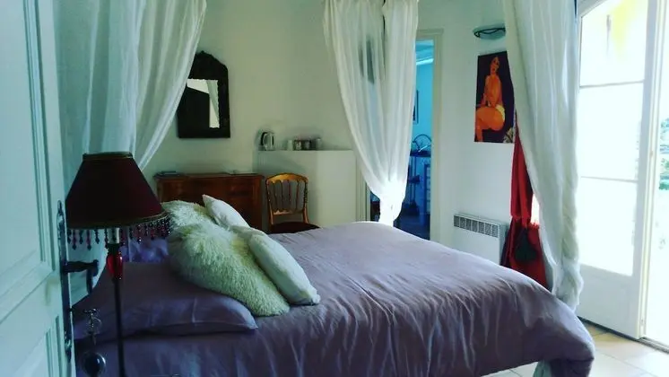 Family Oda, Sigara İçilmez