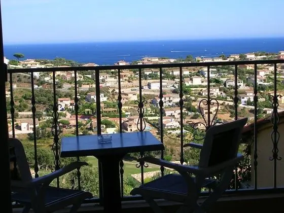 Tek Büyük Yataklı Oda, Sigara İçilmez, Balkon