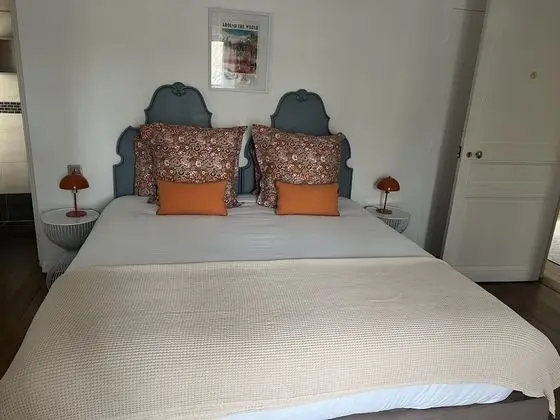 Tek Büyük Yataklı Oda (Abricot)