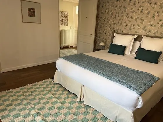 Tek Büyük Yataklı Oda (Laurier)