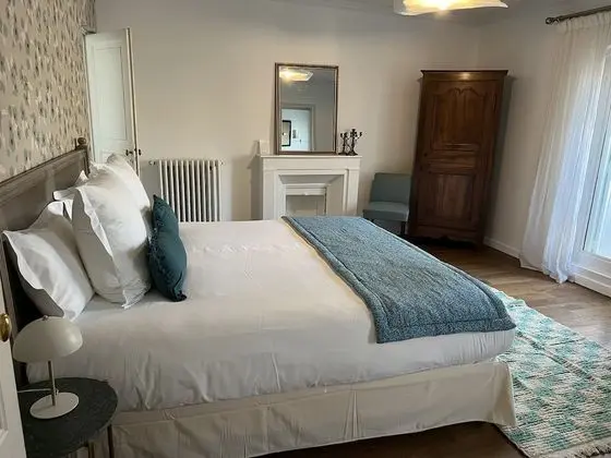 Tek Büyük Yataklı Oda (Laurier)