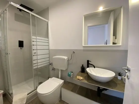 Economy Tek Büyük Yataklı Oda