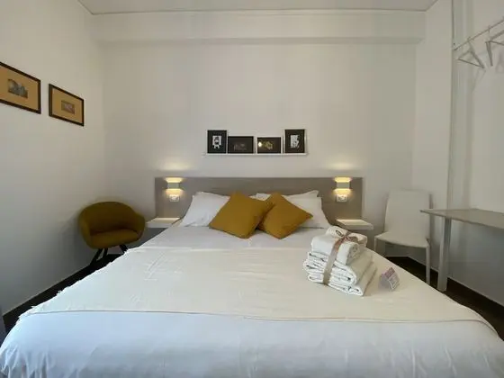 Standard Tek Büyük Yataklı Oda