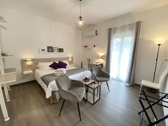 Superior Tek Büyük Yataklı Oda