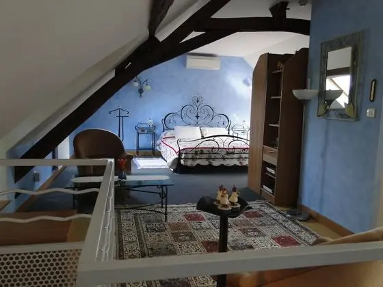Tek Büyük Yataklı Oda (Le Grenier)