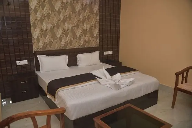 Deluxe Stüdyo Süit