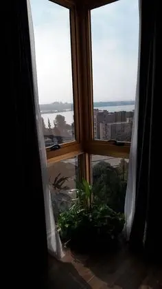 Süit, Nehir Manzaralı