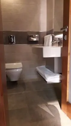 Süit, Nehir Manzaralı