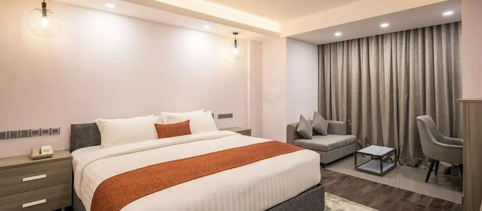 Premier Tek Büyük Yataklı Oda, 1 En Büyük (King) Boy Yatak (with Free Airport Transfer)