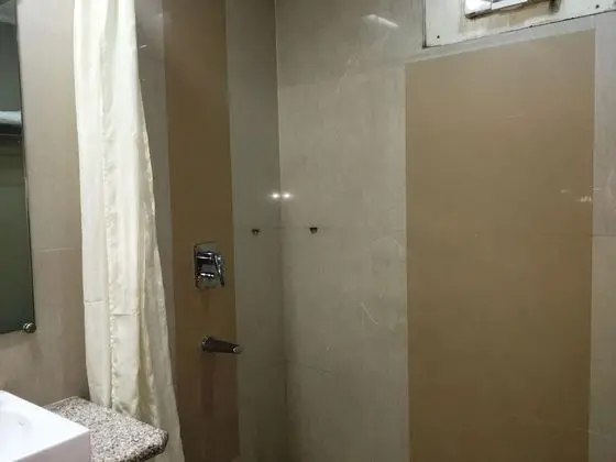 Luxury Tek Büyük Yataklı Oda