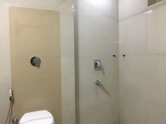 Luxury Tek Büyük Yataklı Oda