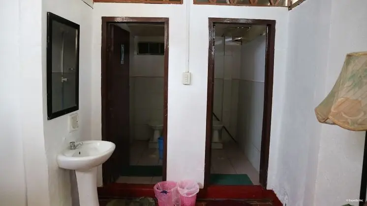 Oda, Ortak Banyo ( Fan )