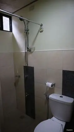 Oda, Özel Banyo (Airconditioned)