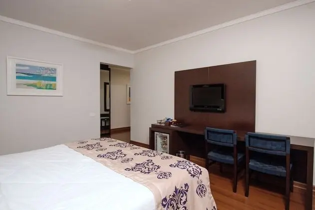 Royal Tek Büyük Yataklı Oda
