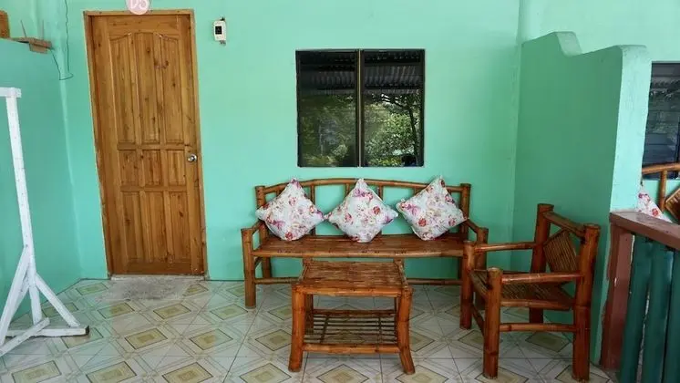 Deluxe Tek Büyük Yataklı Oda, 2 Çift Kişilik Yatak, Deniz Manzaralı (2 Adults + 1 Child)