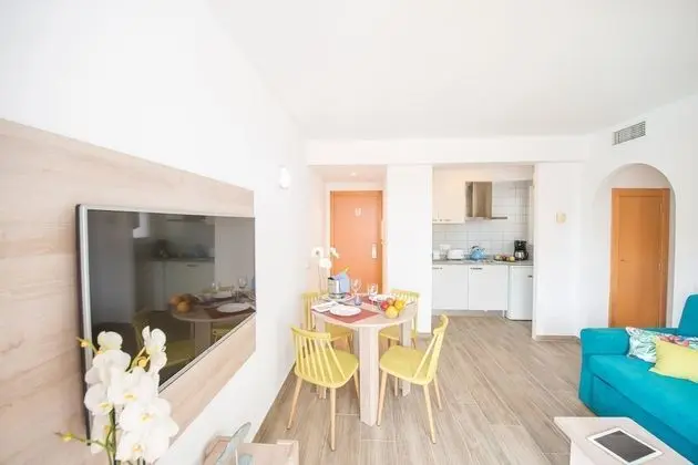 Apart Daire, 1 Yatak Odası, Havuz Manzaralı (2 Adults)
