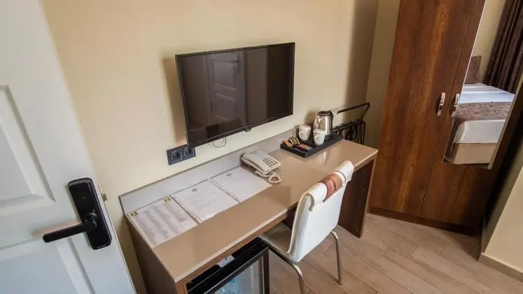 Teraslı Deluxe Oda, Şehir Manzaralı