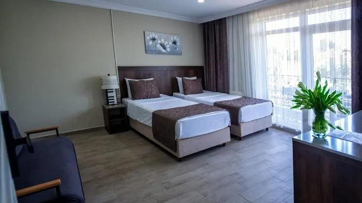 Twin, Şehir Manzaralı, Balkonlu