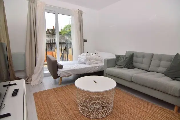 Design Apart Daire, 2 Yatak Odası, Bahçeli