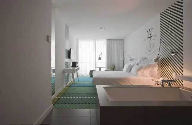 Superior Tek Büyük Yataklı Oda, Deniz Manzaralı