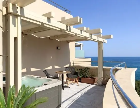 Jacuzzi Suite