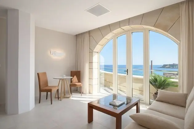 Jacuzzi Suite