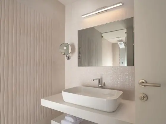 Jacuzzi Suite