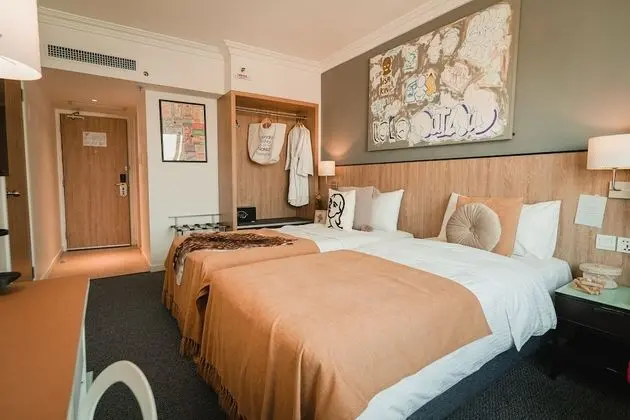 Deluxe Oda (Room S)