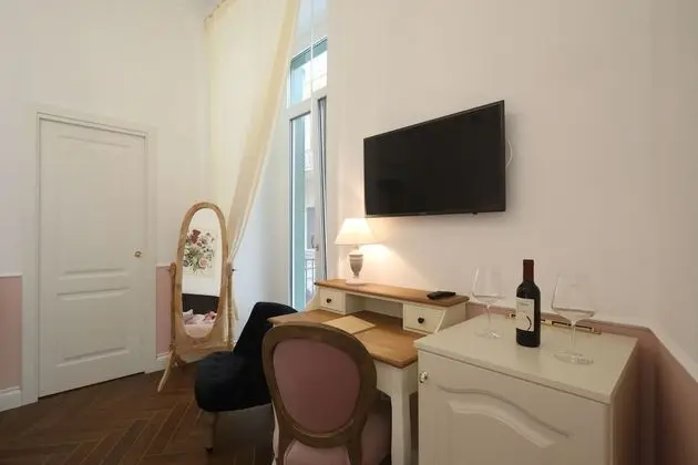 Deluxe Tek Büyük Yataklı Oda, Balkon