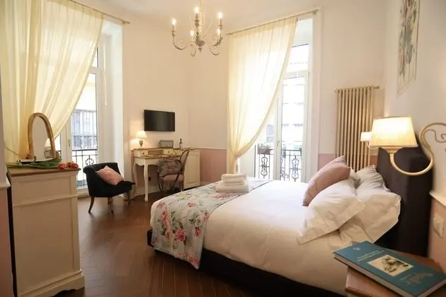 Deluxe Tek Büyük Yataklı Oda, Balkon