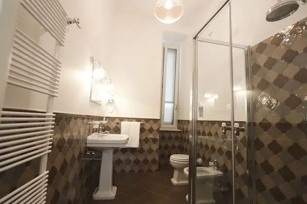 Superior Süit, Küvet