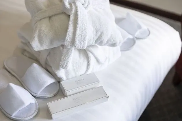 Junior Süit, 1 En Büyük (King) Boy Yatak